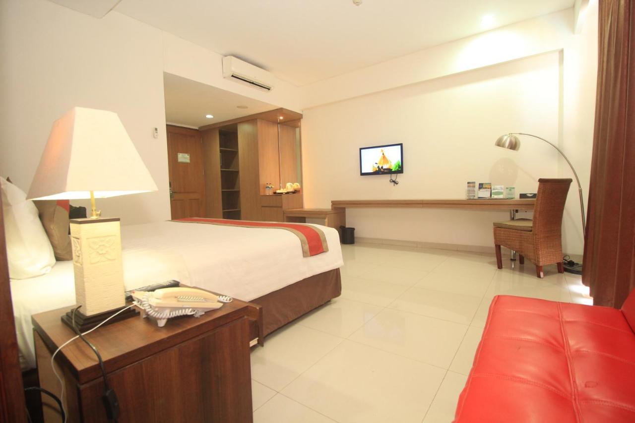 Hotel On The Rock Kupang  Luaran gambar