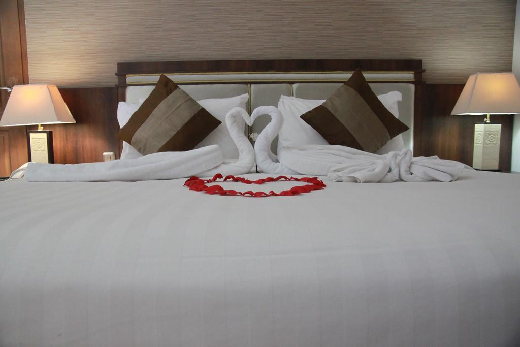 Hotel On The Rock Kupang  Luaran gambar