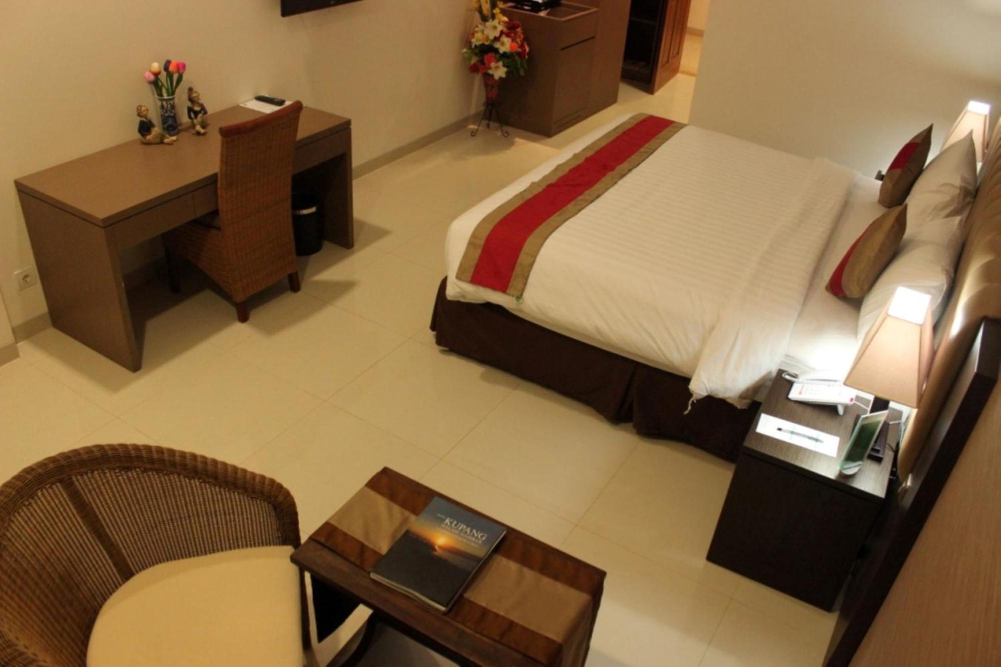Hotel On The Rock Kupang  Bilik gambar