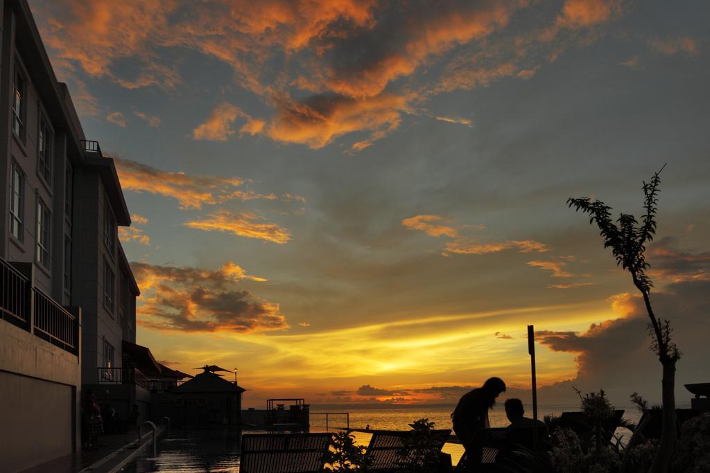 Hotel On The Rock Kupang  Luaran gambar