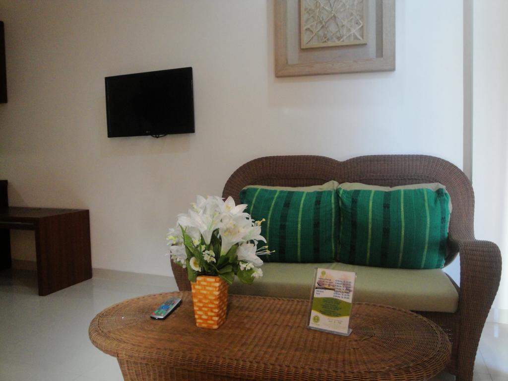 Hotel On The Rock Kupang  Luaran gambar
