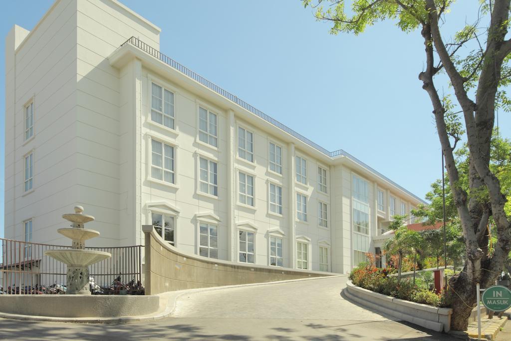 Hotel On The Rock Kupang  Luaran gambar