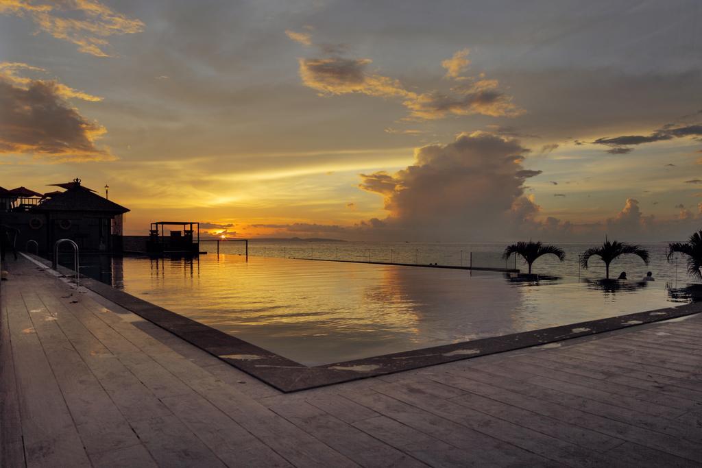 Hotel On The Rock Kupang  Luaran gambar