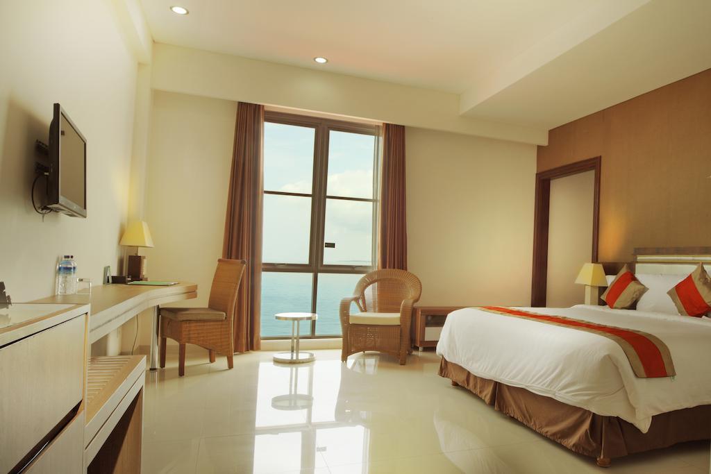 Hotel On The Rock Kupang  Luaran gambar