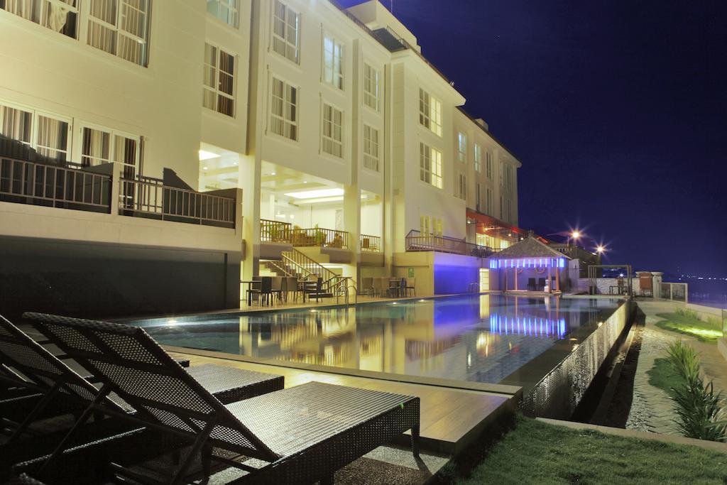 Hotel On The Rock Kupang  Luaran gambar
